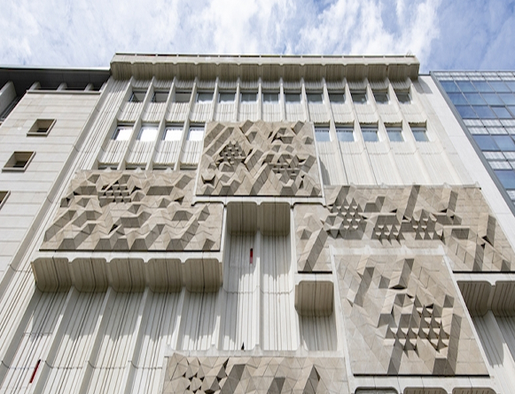 Façade de musée 